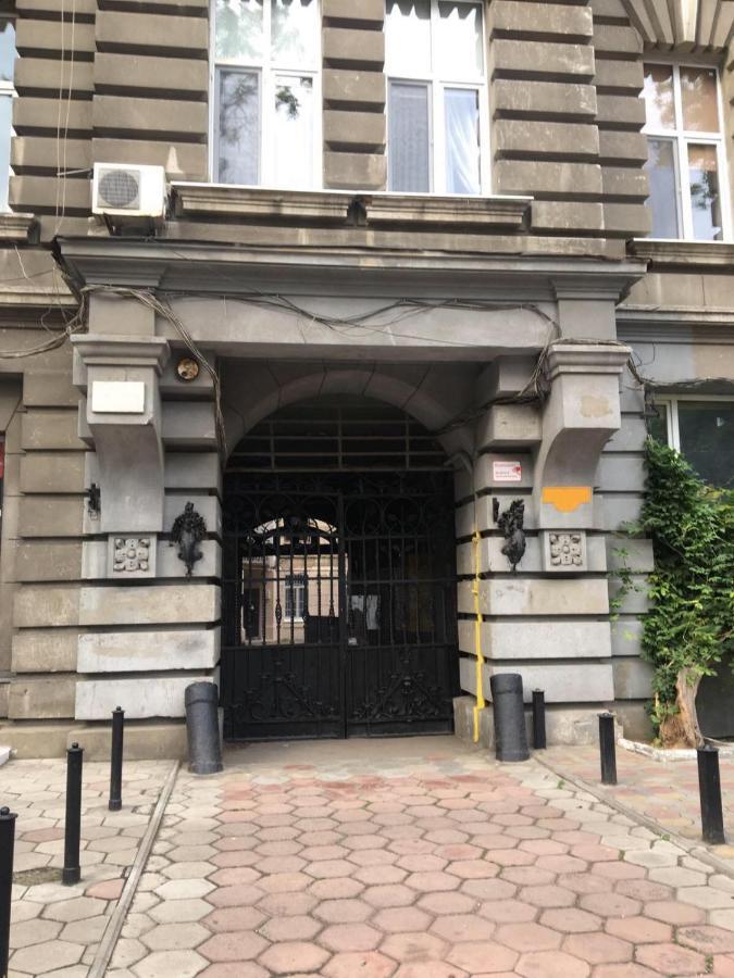 Квартира В Самом Центе Одессы, Пешком 5 Мин. До Ул. Дерибасовской Odessa Buitenkant foto